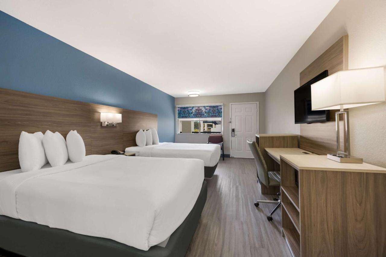 Surestay Hotel By Best Western Spring North Houston Buitenkant foto