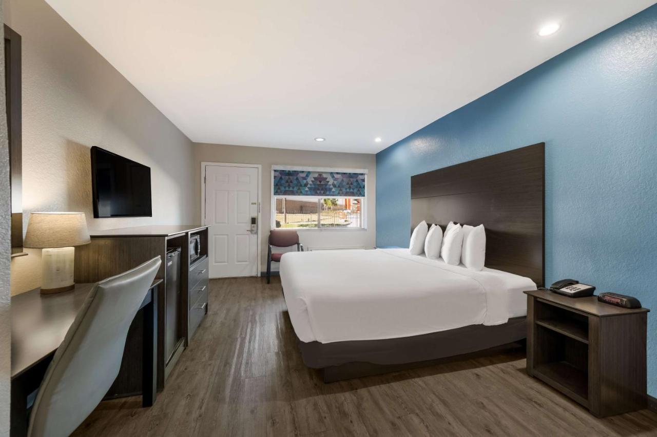 Surestay Hotel By Best Western Spring North Houston Buitenkant foto