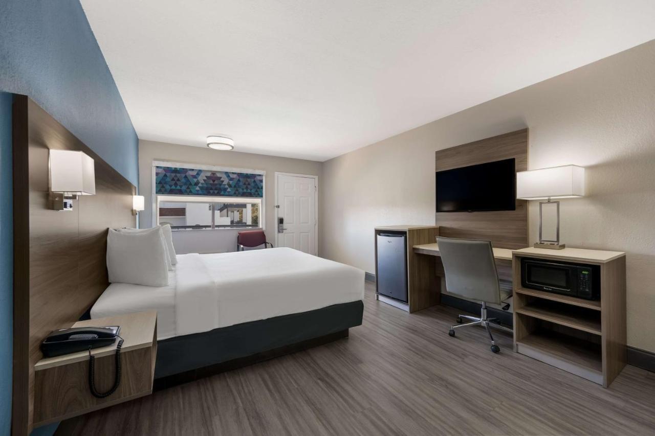 Surestay Hotel By Best Western Spring North Houston Buitenkant foto