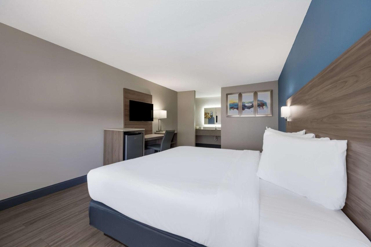 Surestay Hotel By Best Western Spring North Houston Buitenkant foto